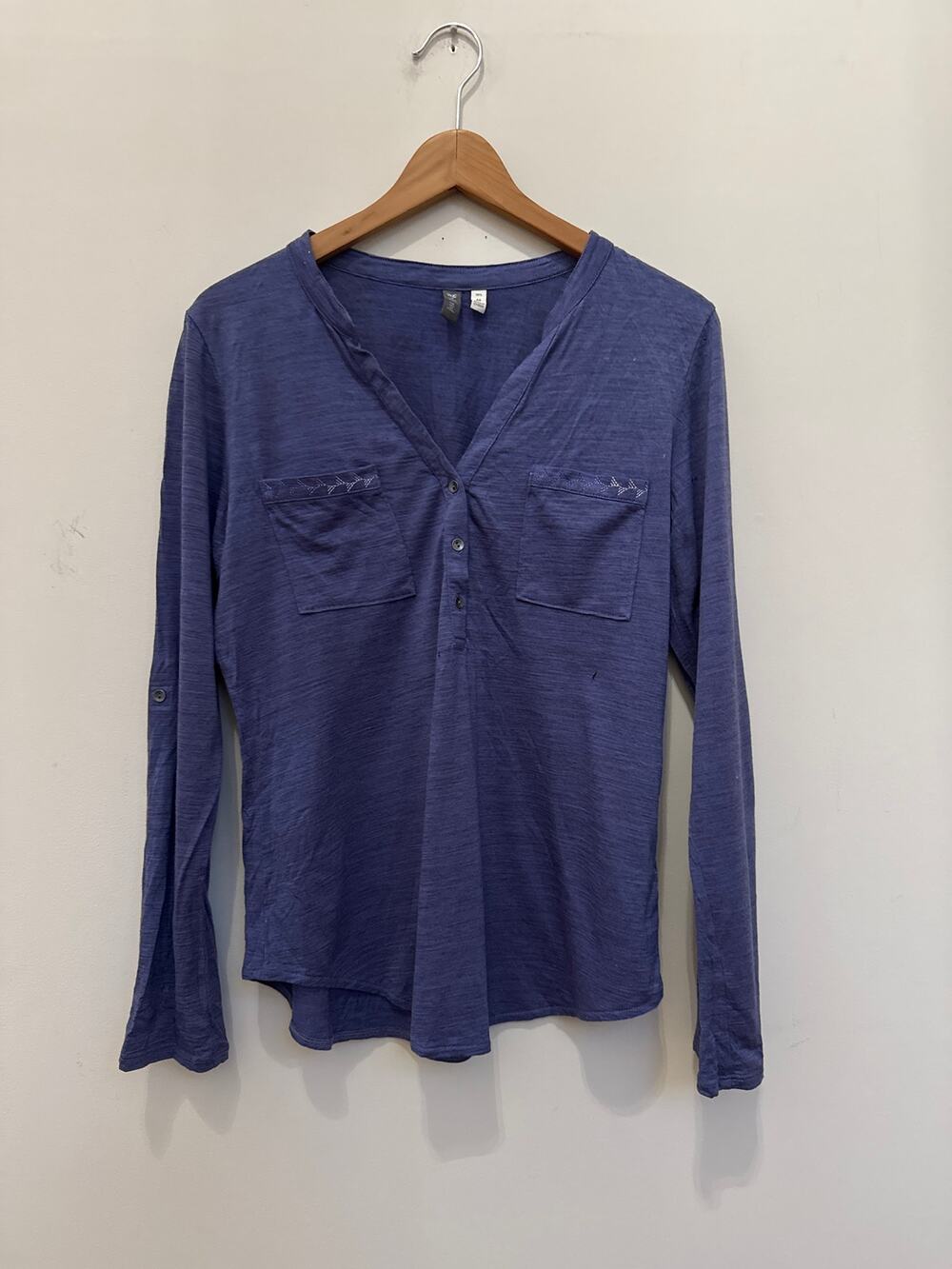 Ibex Merino Wool Top Womens M Purple Blue Henley Tee Vneck Shirt Outdoor Stretch